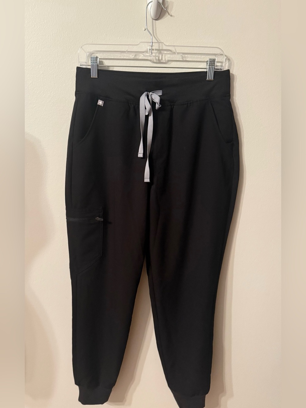 FIGS Black Jogger Scrub Pants with Drawstring